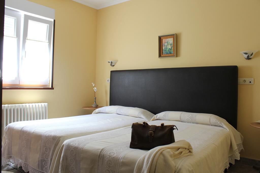 Apartamentos Casa Germana Tapia De Casariego Chambre photo